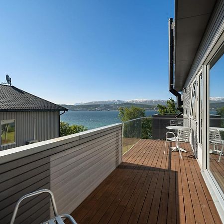 Seaview Studio W/Terrace&Parking トロムソ エクステリア 写真
